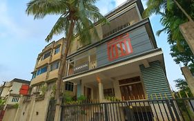 Urban Inn Rukminigaon